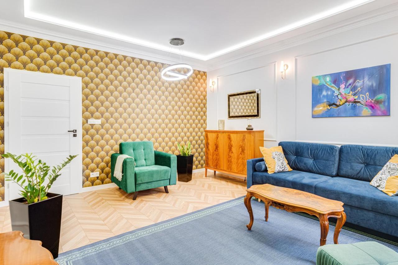 Pleasant Apart ~ 700M Main Square - Self Check-In 24H Wroclaw Ngoại thất bức ảnh